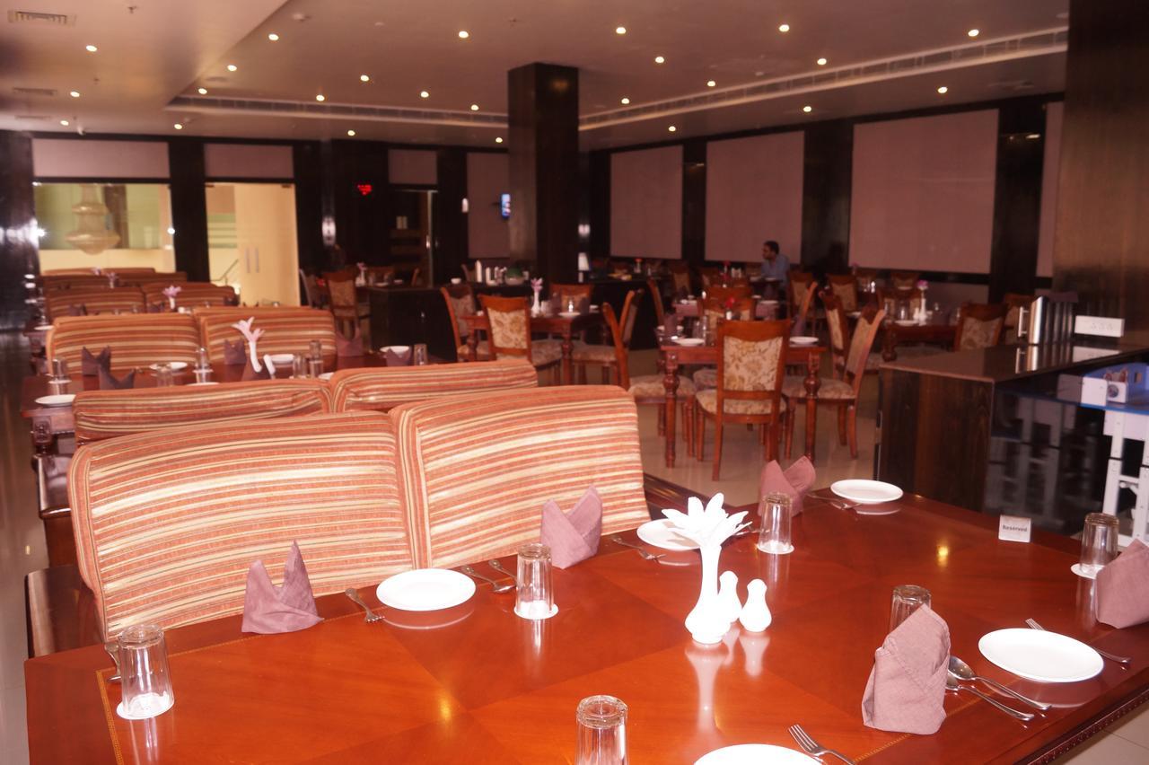 Kamlesh Continental Hotel Angul Екстериор снимка