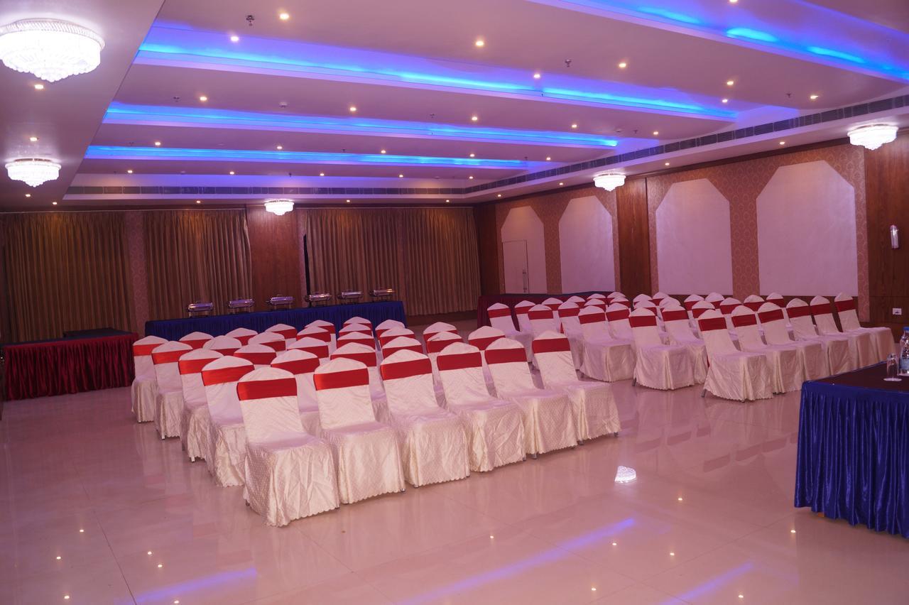 Kamlesh Continental Hotel Angul Екстериор снимка