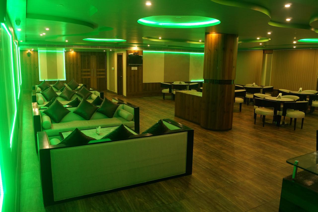 Kamlesh Continental Hotel Angul Екстериор снимка