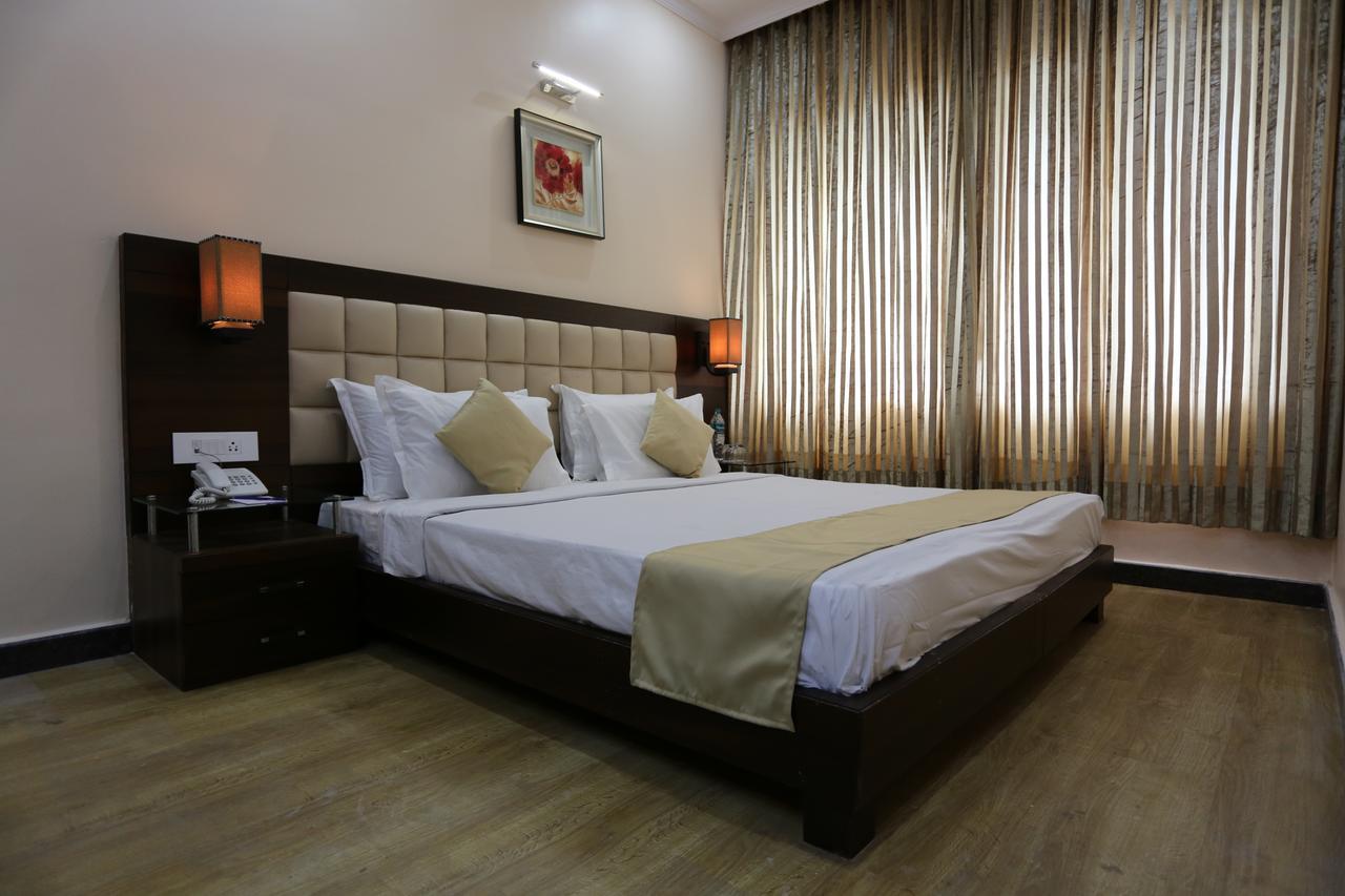 Kamlesh Continental Hotel Angul Стая снимка