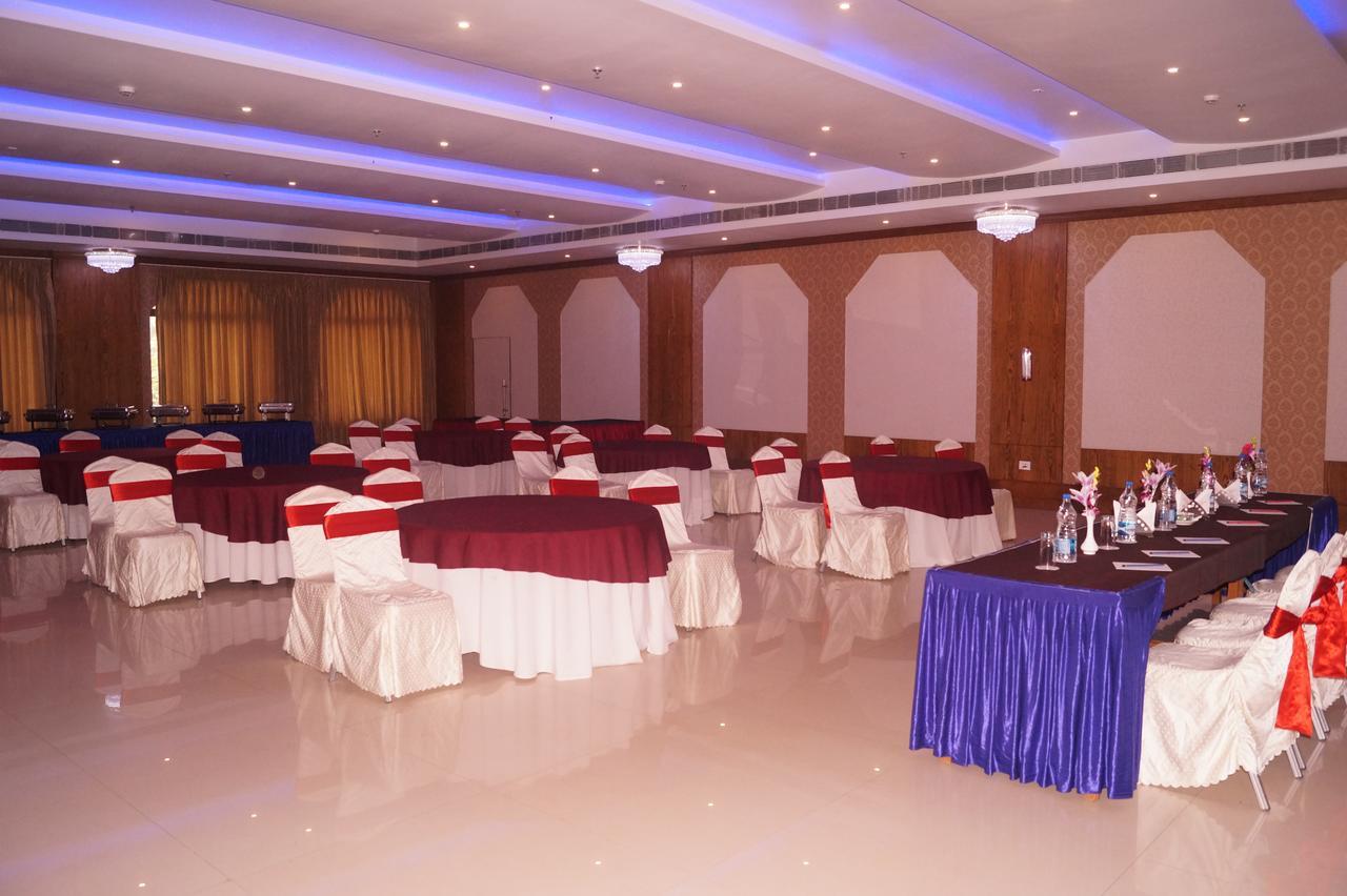 Kamlesh Continental Hotel Angul Екстериор снимка