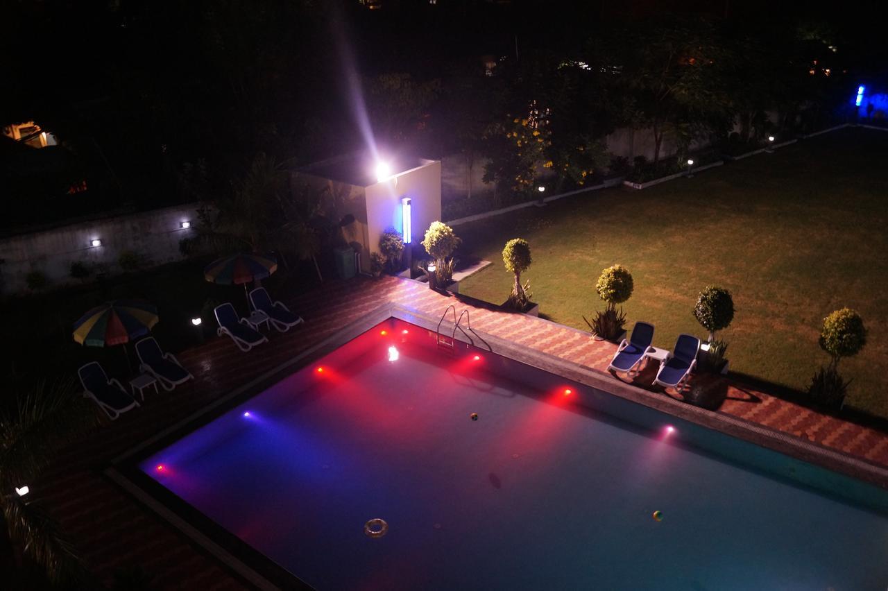 Kamlesh Continental Hotel Angul Екстериор снимка
