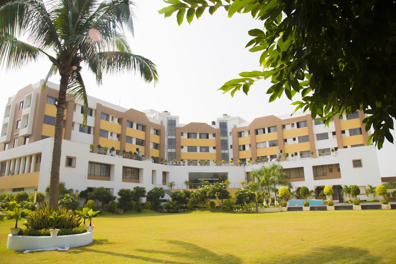 Kamlesh Continental Hotel Angul Екстериор снимка